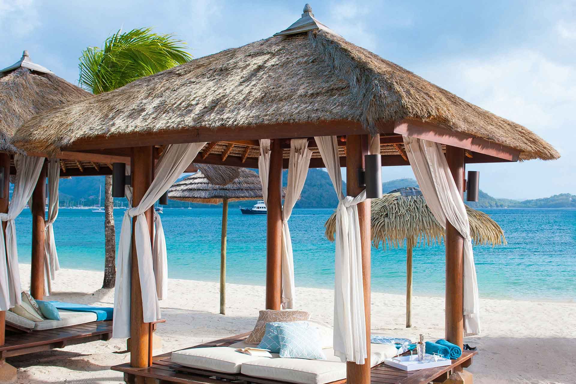 Sandals Grande Lucian
