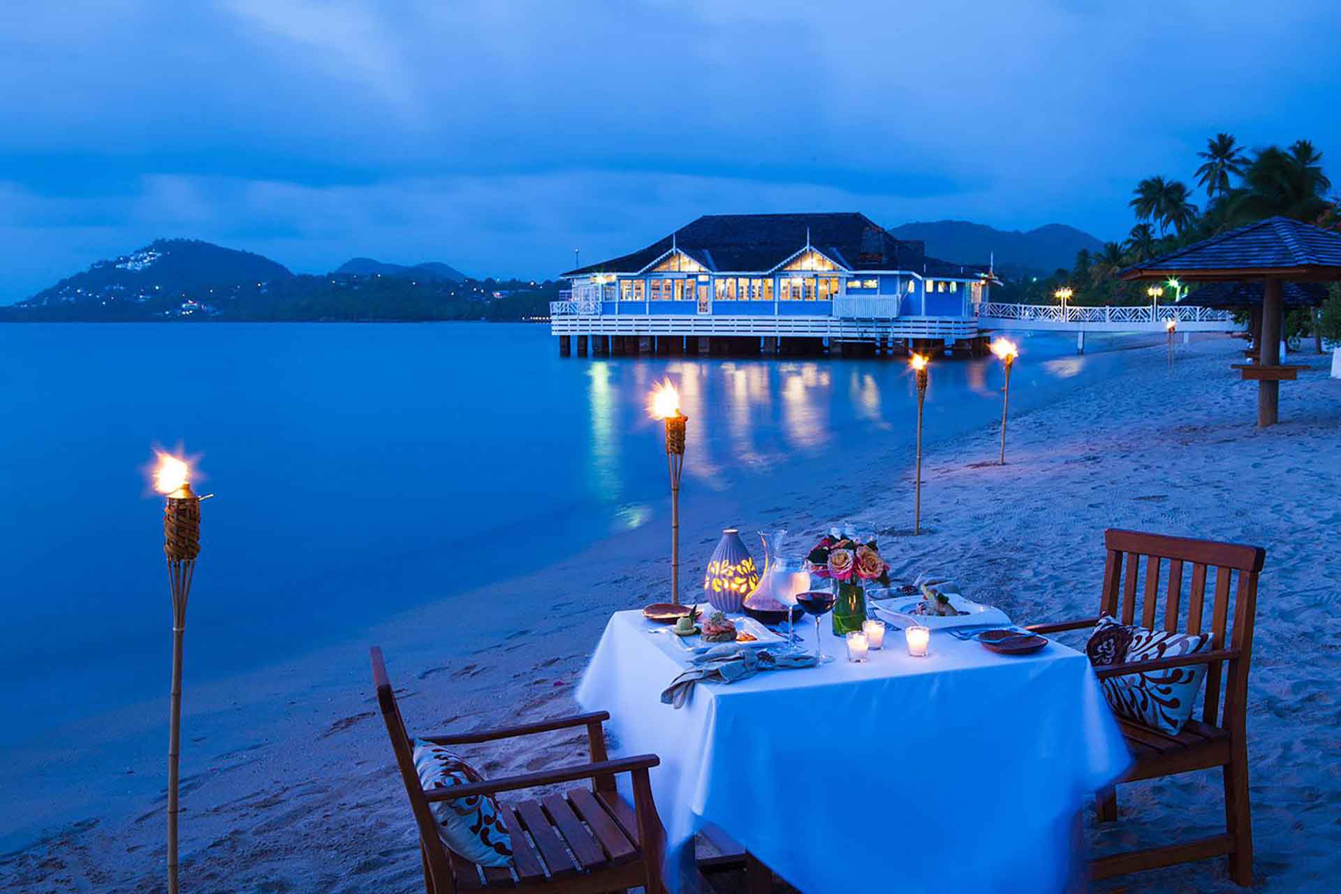 Sandals Halcyon Beach