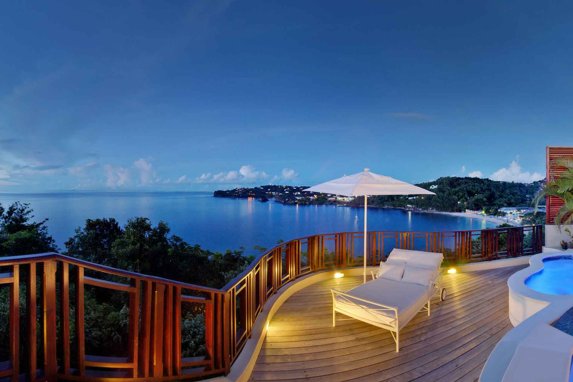 Sandals Regency La Toc